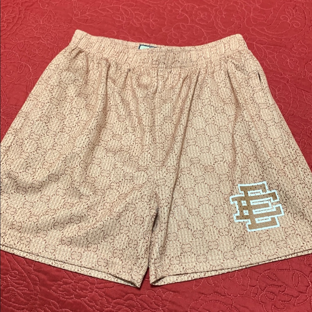 Eric Emanuel EE Baggy Mesh Short with 2 Side Pockets New. Condition Size Medium